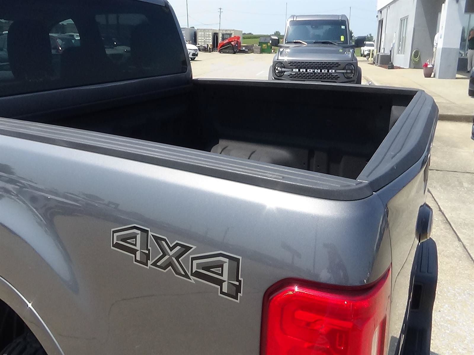 Used 2021 Ford Ranger XLT w/ Equipment Group 301A Mid AWD/4WD image 10