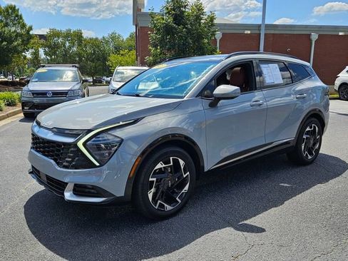 Used 2023 Kia Sportage SX image 3