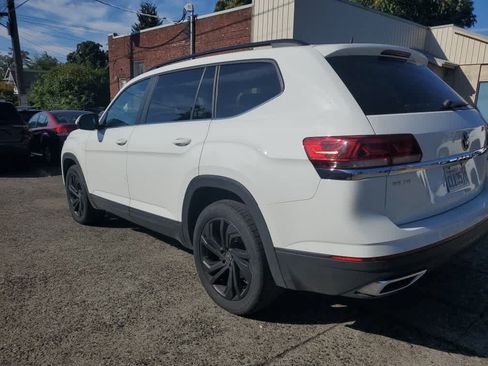 Used 2021 Volkswagen Atlas SE AWD/4WD image 3