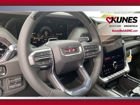 New 2026 GMC Yukon XL Elevation image 25