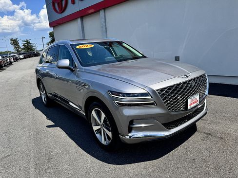 Used 2024 Genesis GV80 2.5T w/ Advanced Package AWD/4WD image 4