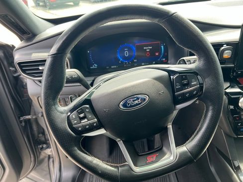 Used 2022 Ford Explorer ST w/ Equipment Group 401A AWD/4WD image 10