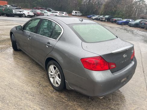 Used 2013 INFINITI G37 x w/ Premium Pkg image 7