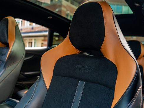 Used 2023 Aston Martin DBX 707 image 13