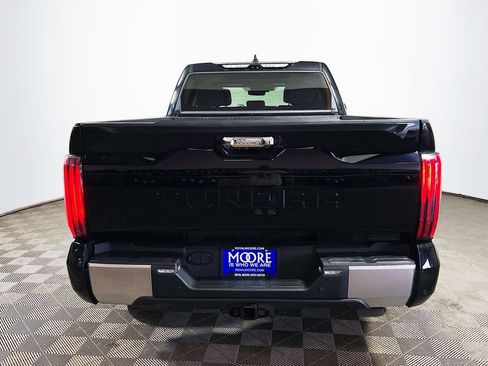 Used 2023 Toyota Tundra Limited AWD/4WD image 7