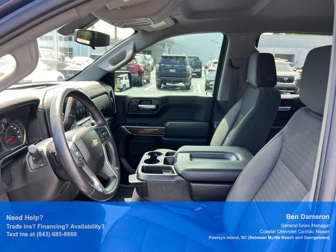 Used 2022 Chevrolet Silverado 1500 LT w/ Safety Package AWD/4WD image 9
