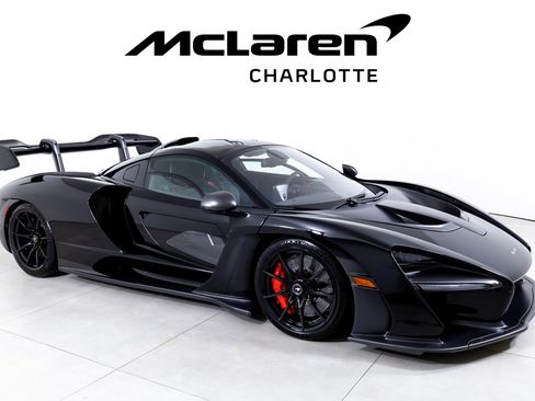 Used 2019 McLaren Senna RWD image 2