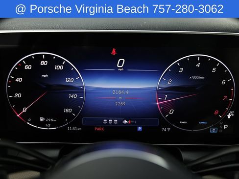 Used 2025 Mercedes-Benz GLC 300 4MATIC image 37