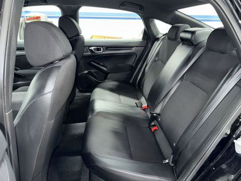 Used 2023 Honda Civic Sport image 16