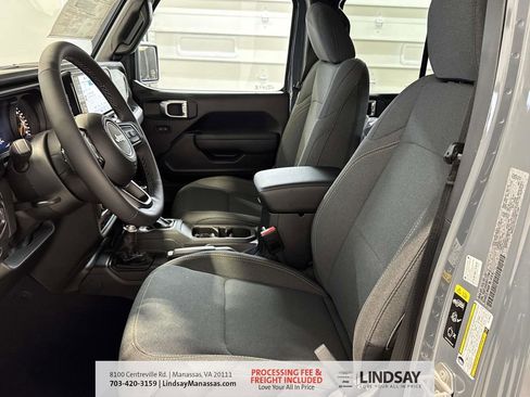 New 2026 Jeep Gladiator Sport image 18