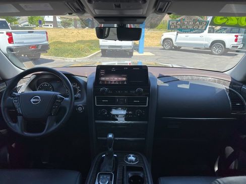 Used 2023 Nissan Armada Platinum w/ Captain's Chairs Package AWD/4WD image 23