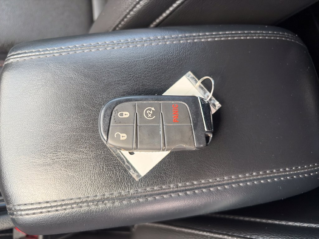 Used 2024 Jeep Compass Limited AWD/4WD image 28