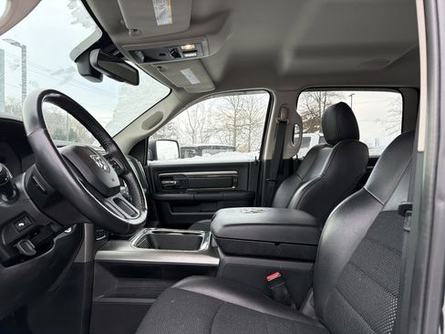 Used 2016 RAM 1500 Sport w/ Black Ram 1500 Sport Group image 12