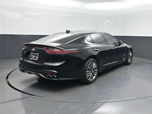 Used 2019 Kia Stinger image 38
