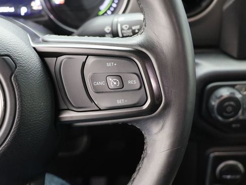 Used 2023 Jeep Wrangler Unlimited w/ Cold Weather Group image 20