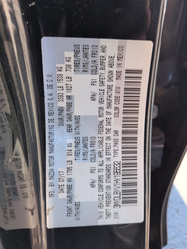 Used 2017 Toyota Yaris iA FWD image 29