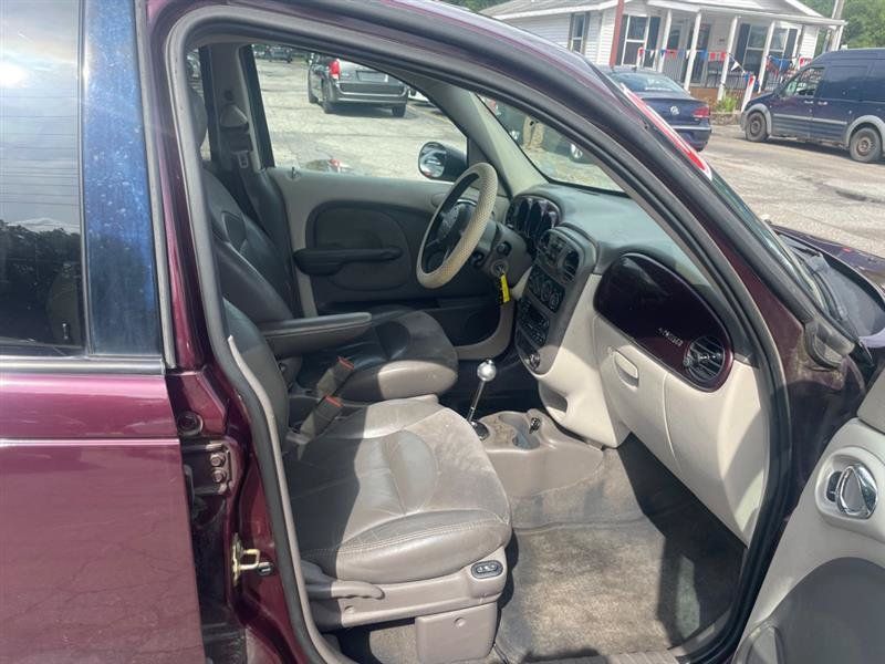 Used 2003 Chrysler PT Cruiser Limited FWD image 14