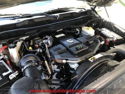 Used 2018 RAM 2500 Laramie w/ Sport Appearance Group AWD/4WD image 25
