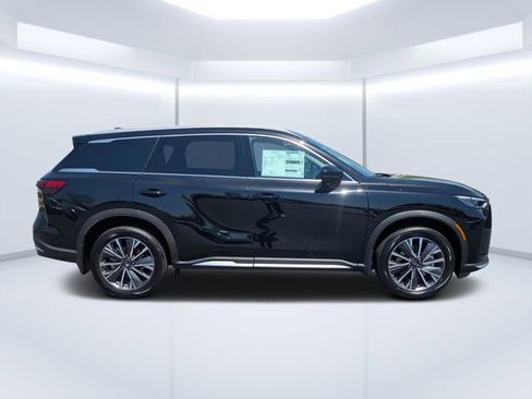 New 2026 INFINITI QX60 Luxe w/ Cargo Package FWD image 2