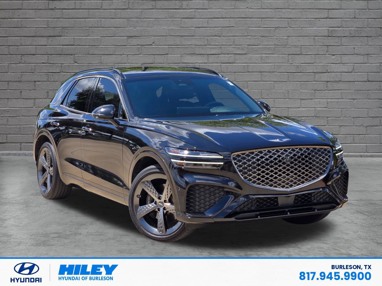 Used 2024 Genesis GV70 2.5T w/ Sport Prestige Package AWD/4WD image 2