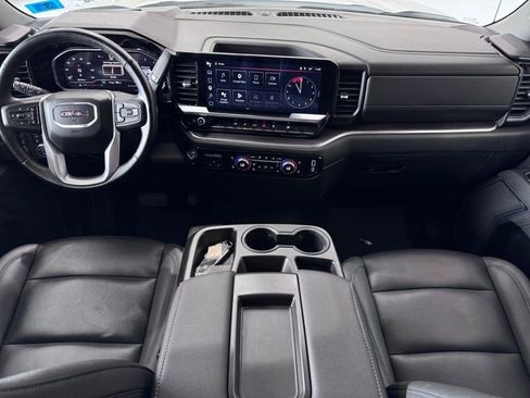 Certified 2025 GMC Sierra 1500 SLT AWD/4WD image 14