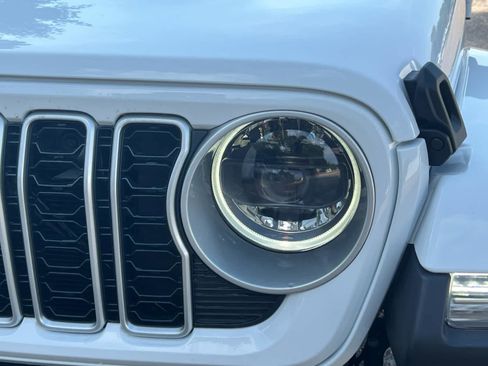 New 2025 Jeep Wrangler Sahara image 10