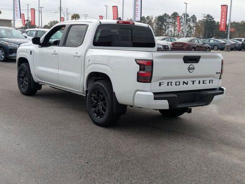 New 2026 Nissan Frontier SV w/ SV Convenience Package image 5