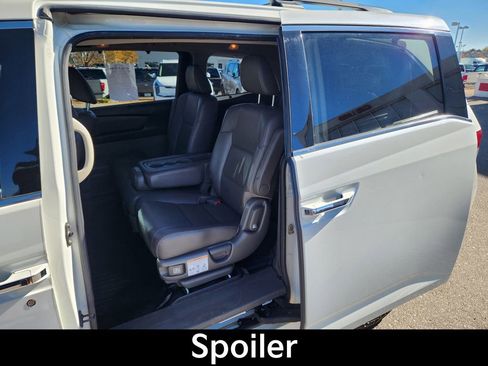Used 2014 Honda Odyssey Touring image 15