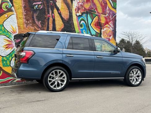 Used 2018 Ford Expedition Platinum image 11