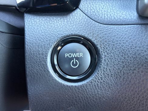 Used 2026 Toyota Camry SE FWD image 20