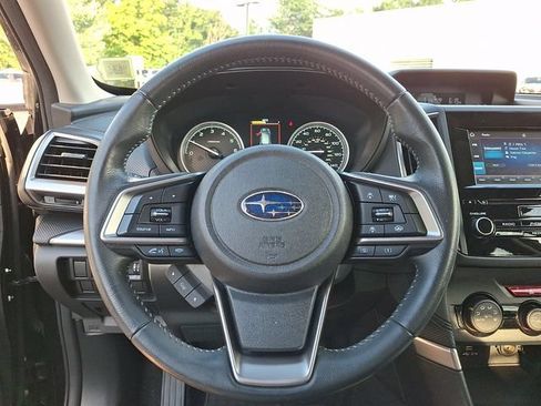 Used 2023 Subaru Forester Premium AWD/4WD image 20