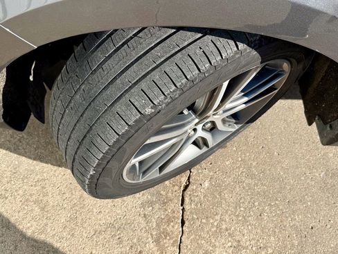 Used 2024 Ford Edge Titanium image 27