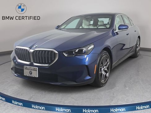 Certified 2026 BMW 530i xDrive w/ Convenience Package AWD/4WD image 1
