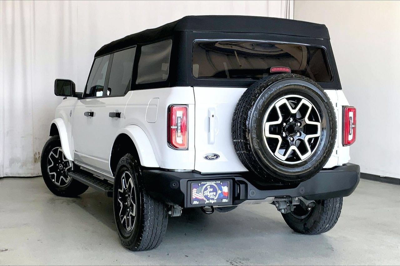 Used 2023 Ford Bronco Outer Banks AWD/4WD image 10