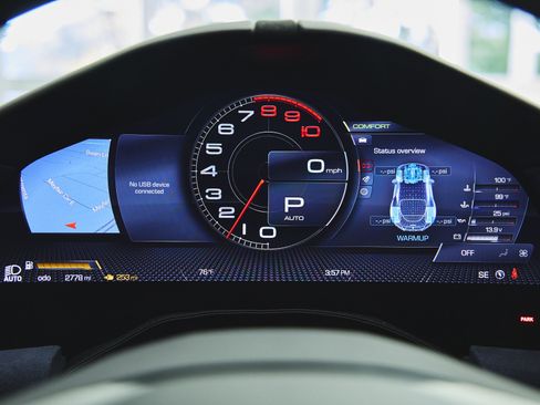 Used 2024 Ferrari Roma image 16