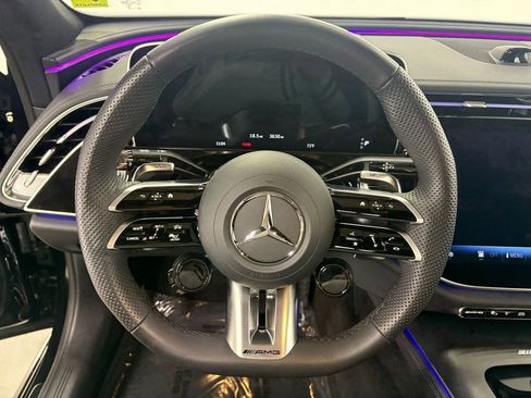 Used 2025 Mercedes-Benz E 53 AMG e 4MATIC Sedan image 13