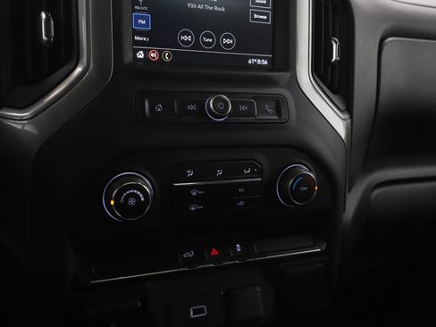 Used 2019 Chevrolet Silverado 1500 Custom w/ Custom Convenience Package image 22