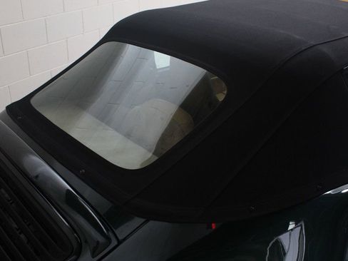 Used 1997 Porsche 911 Carrera image 19