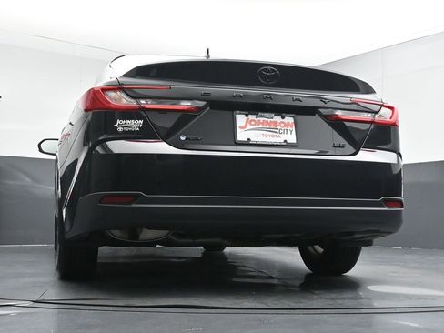 Used 2025 Toyota Camry LE FWD image 36