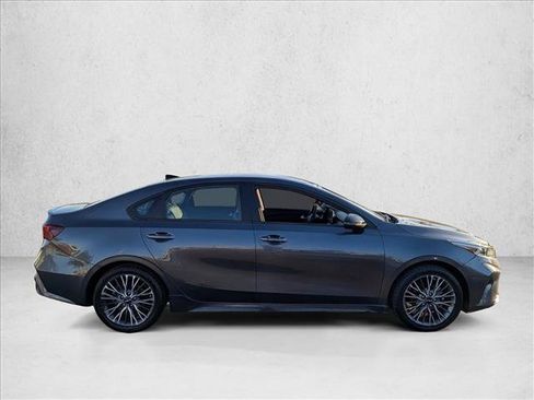 Used 2023 Kia Forte GT-Line w/ GT-Line Technology Package FWD image 4