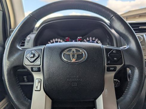 Used 2016 Toyota 4Runner Limited image 17