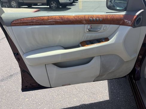 Used 2003 Lexus LS 430 RWD image 30
