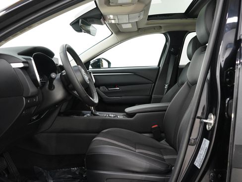 Used 2024 MAZDA CX-50 AWD 2.5 S w/ Premium Package image 22