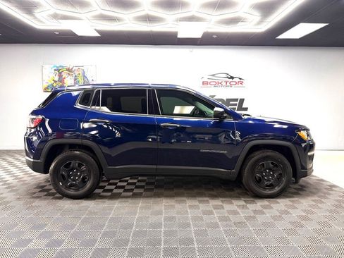 Used 2018 Jeep Compass Sport FWD image 16