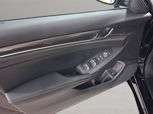 Used 2022 Honda Accord Sport image 22