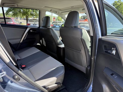 Used 2014 Toyota RAV4 Limited w/ Technology Package image 15