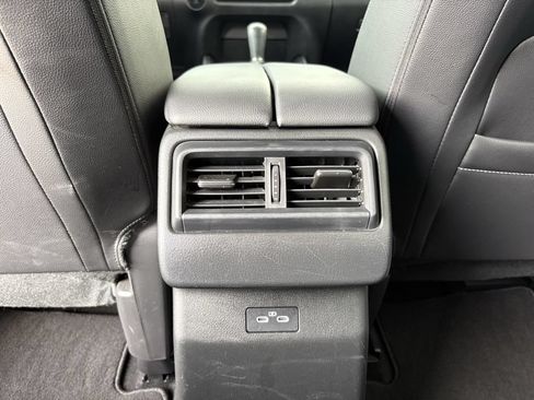 Used 2025 MAZDA CX-50 AWD 2.5 S w/ Preferred Package image 25