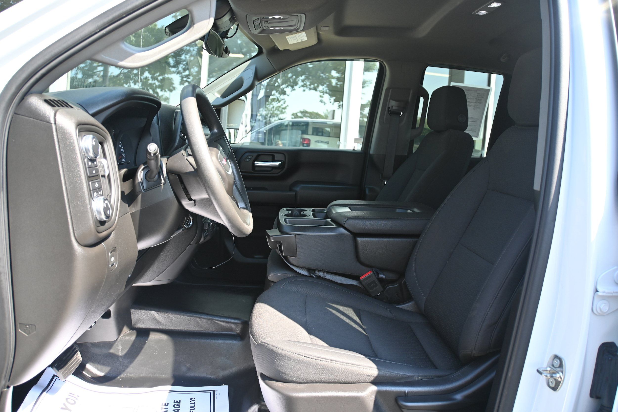 Used 2024 GMC Sierra 2500 Pro AWD/4WD image 15