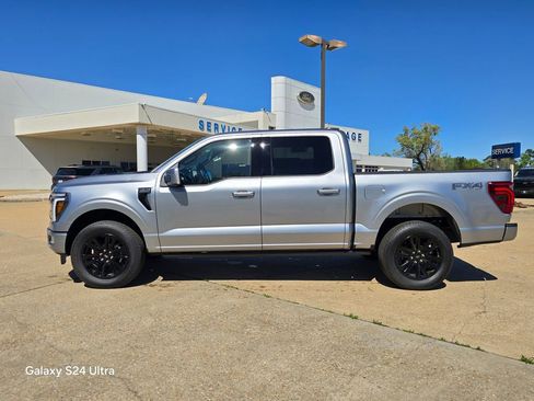 New 2026 Ford F150 Platinum w/ Equipment Group 700A Standard image 2