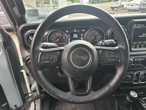 Used 2023 Jeep Wrangler Unlimited Sport AWD/4WD image 17